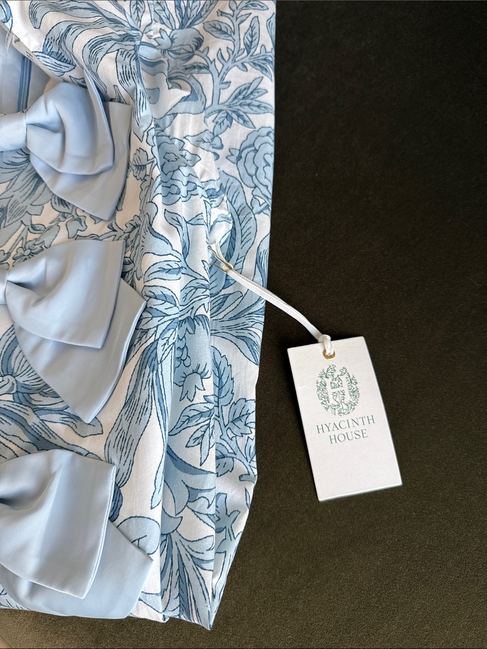 TUCKERNUCK HYACINTH HOUSE Blue Chintz Clarice Bows Dress NWT Size XS - Picture 10 of 11
